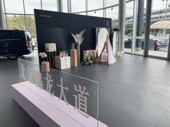 -北京鹏龙大道奔驰4S店(纪家庙店)