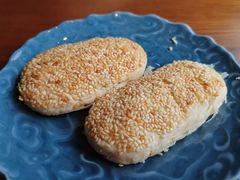 蟹壳黄（苏州名片必点菜）-鑫震源·苏式大虾生煎(山塘街店)