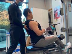 -享受健身·美体塑形馆