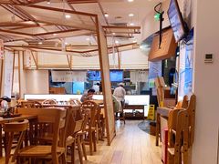 大堂-小满手工粉(上海品尊国际店)