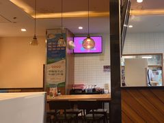 -小杨生煎(金山百联购物中心3楼店)