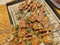 -黄小串·烤串海鲜涮牛肚(升龙广场店)