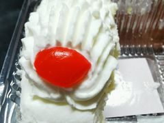 鲜奶小方蛋糕-红宝石·鲜奶小方·海派西点房(南丹店)