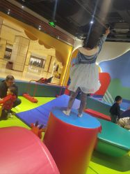 -小鸡哆哆故事屋·儿童乐园(嘉里城店)