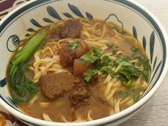 -康师傅私房牛肉面(马泉营奥莱店)