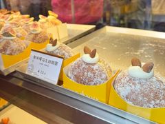 -85度C(生甜甜圈研究工坊·上海平凉店)