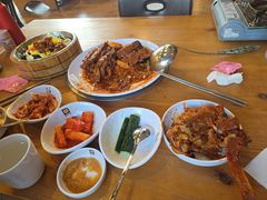 -喇喇排骨火锅·传统韩式脊骨汤(望京西园总店)