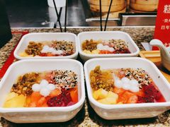 -野山舂·贵州现舂酸汤火锅(鸿通城店)