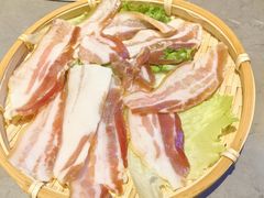 -阿婆情腊排骨火锅·野生菌季(古城旗舰店)