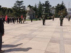 -上海市龙华烈士陵园