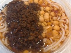 -张氏贵州遵义羊肉粉(伴山名都店)