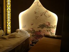 -莱仪堂艾灸经络养生馆(九亭一店)