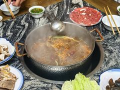 -乳仔牛牦牛汤锅 烤羊排(松潘古城店)