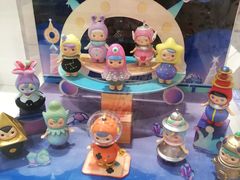 -泡泡玛特POPMART(上海环球港店)