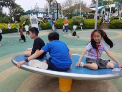 -季高兔窝窝亲子园(上海薰衣草公园店)