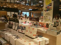 -诚品(信义店)