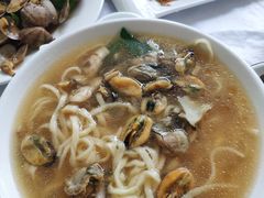 -宾朋海鲜特色美食餐厅·纯手工鲅鱼水饺(兴海路店)