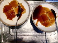 -渝嘴小老弟老火锅(华新村店)