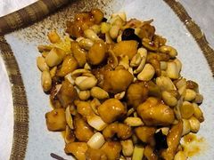 -鑫巴蜀小镇 · 水煮鱼专研店(玉桥店)