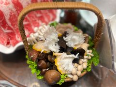 -东海怡品海鲜豆捞(舟宿夜江店)