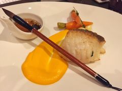 -恰餐厅及酒吧 CHAR Bar & Grill (北京丽都皇冠假日店)