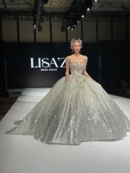 -Renee芮亦婚纱(原丽莎)