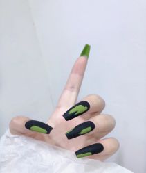 -Pink You美甲洗眉纹绣定制中心