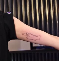 -越域刺青