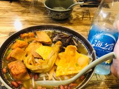 -柳石居柳州螺蛳粉(万达店)