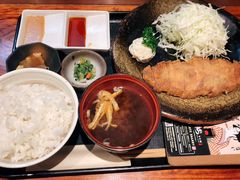 -牛かつもと村(原宿店)