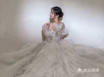 美背设计造型感婚纱 婚礼上的绝绝子