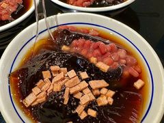 -川流不息·地道川菜·小龙虾(新松江路店)