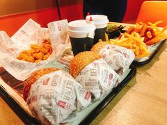 -The Habit Burger Grill 哈比特汉堡(复兴soho店)
