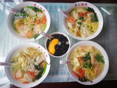 -长人馄饨铺(解放街店)