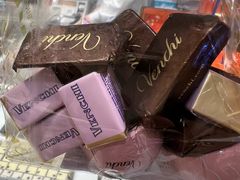 -VENCHI 闻绮(北京国贸商城店)