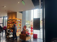 -星巴克臻选(上海长风大悦城店)