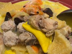 -香山湖家家宴(中山陵店)