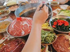 -赵美丽·重庆社区火锅·直营店(火车东站·中豪国际店)
