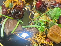 -多呗辣麻辣香锅(万达广场店)