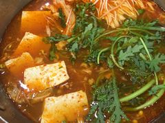 -青瓦餐厅·生鱼片·韩园烤肉(西塔店)