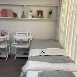 -YouYoung 幼颜·科技美肤中心