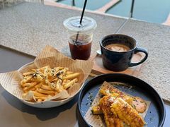 -22ºN BISTRO西餐&酒馆(石奥商业街店)