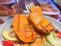 -鲨鱼美式餐厅酒吧Sharky