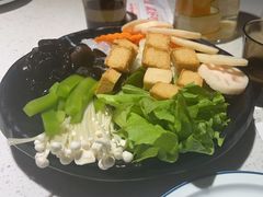 -三江源活鱼现烤(维多利摩尔城店)