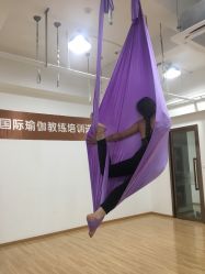 -亚太瑜伽普拉提学院