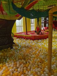 -宝燕乐园(闵行旗舰店)