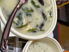 -肥汁米蘭香港米线(长宁来福士店)