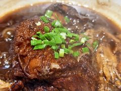 -老码头黑皮肘子锅包肉(赣水路店)