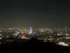 -紫金山山顶公园