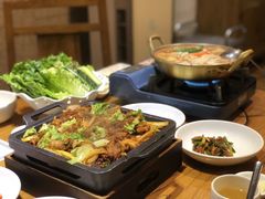 -紫霞门韩国料理烤肉(深南东路店)